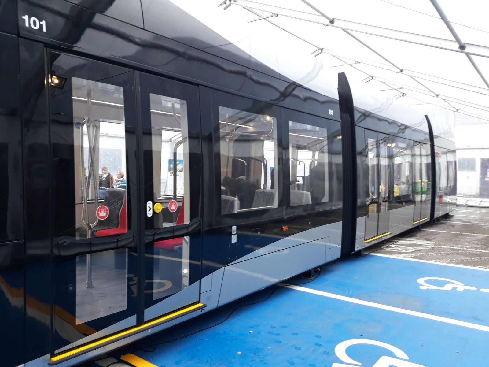 nouveau tram accessible